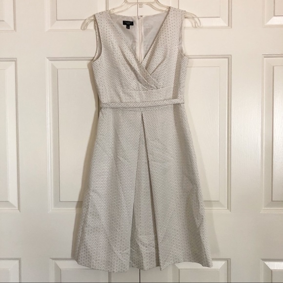 Talbots petites Dresses & Skirts - Talbots Petites sleeveless fit and flare dress